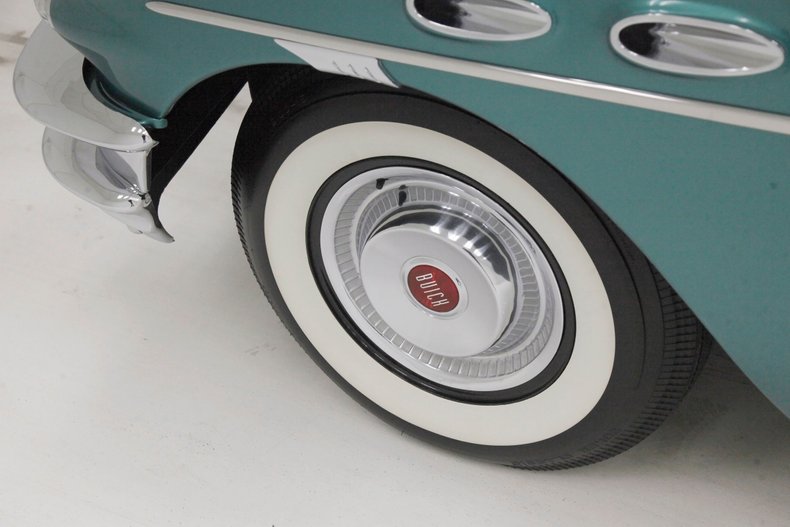 1956 Buick Roadmaster 16