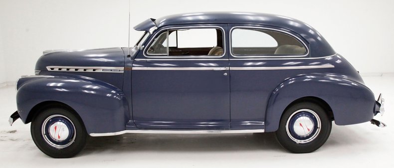 1941 Chevrolet Special Deluxe 2