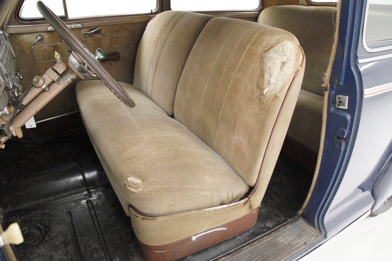 1941 Chevrolet Special Deluxe 27