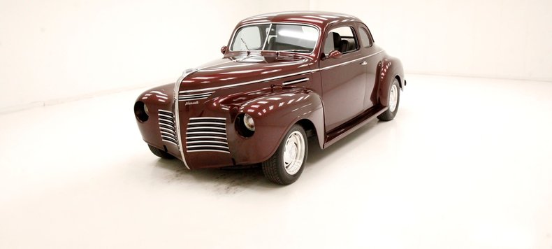 1940 Plymouth P10 1