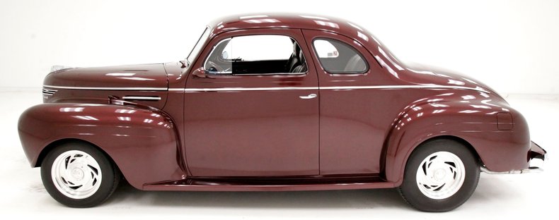 1940 Plymouth P10 2