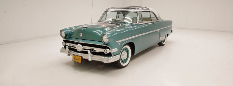 1954 Ford Crestline 1