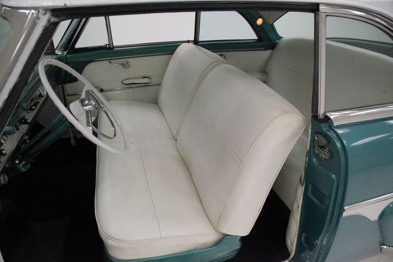 1954 Ford Crestline 26