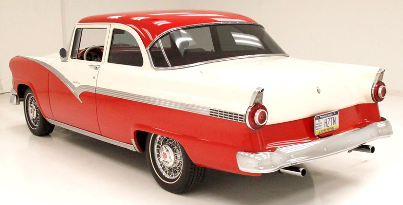 1956 Ford Customline 3