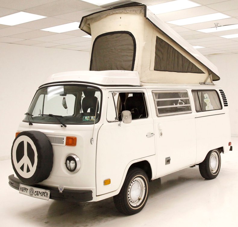 1975 Volkswagen Camper 2
