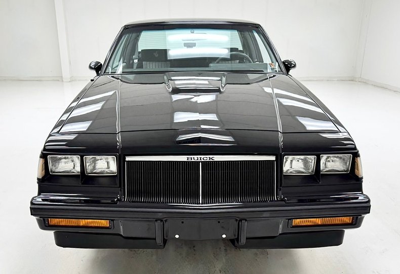 1986 Buick Grand National 8