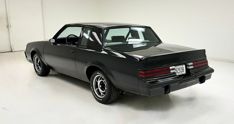 1986 Buick Grand National 3