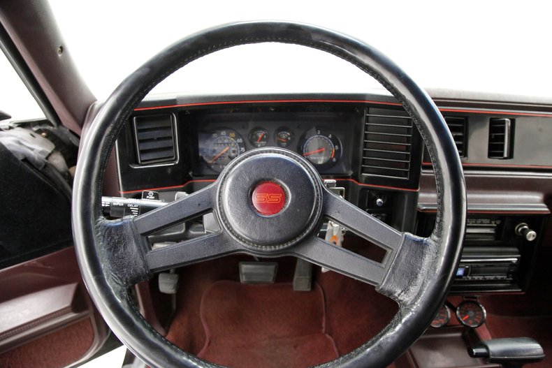 1986 Chevrolet Monte Carlo 30