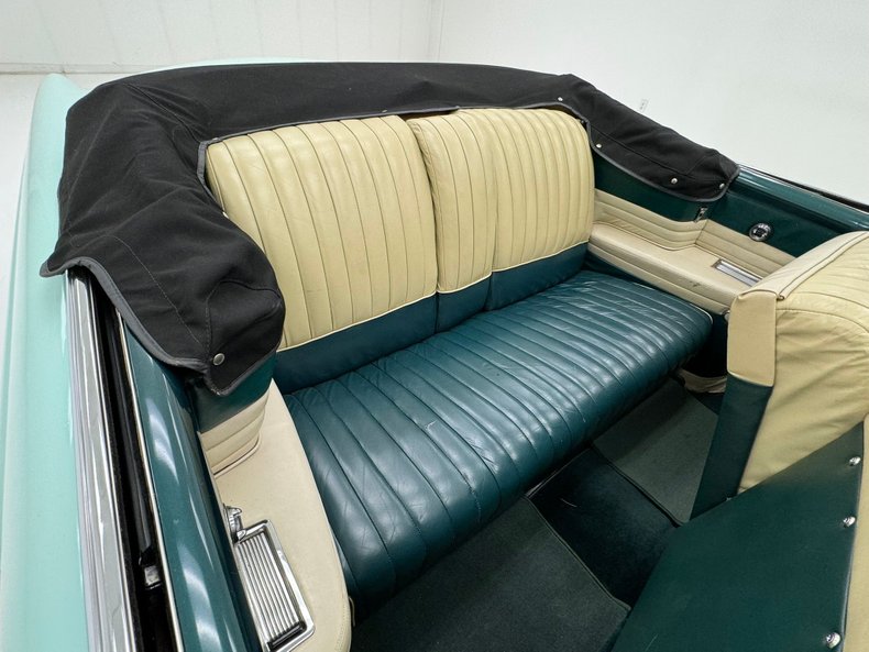 1954 Lincoln Capri 47
