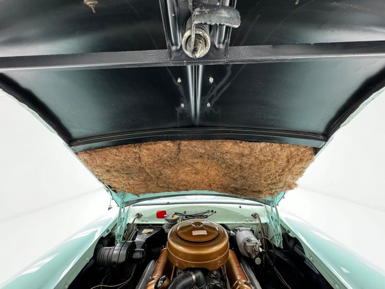 1954 Lincoln Capri 30