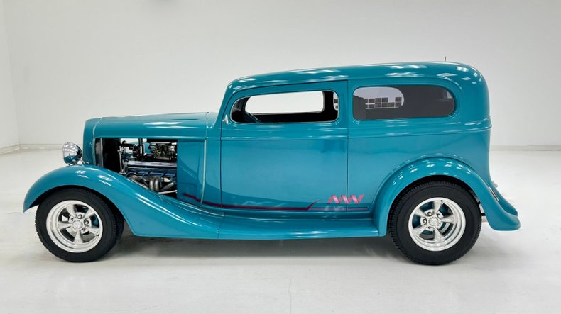 1934 Chevrolet Master 2