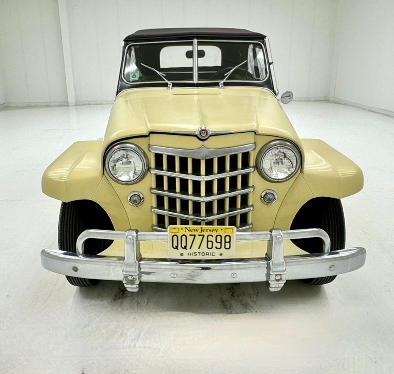 1950 Willys Jeepster 11