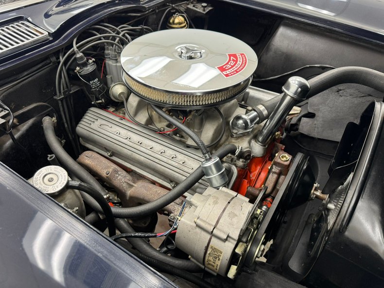 1963 Chevrolet Corvette 32