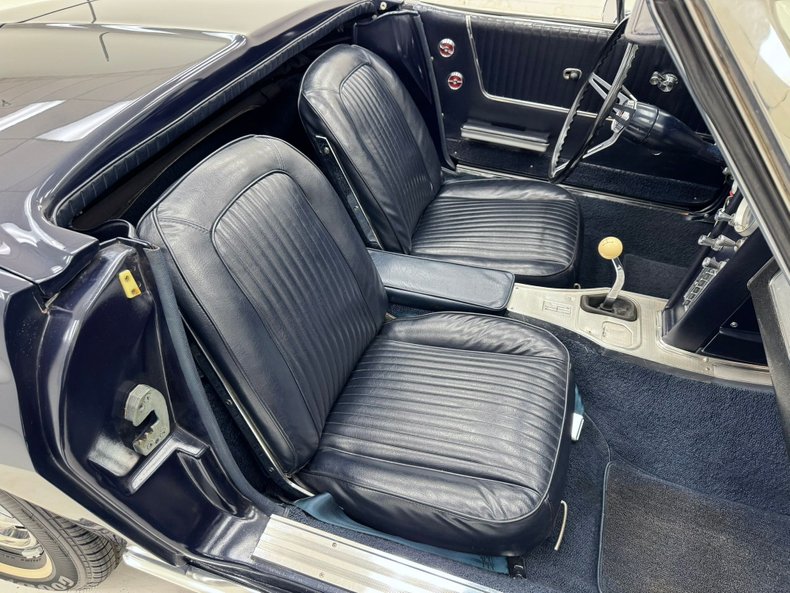 1963 Chevrolet Corvette 40