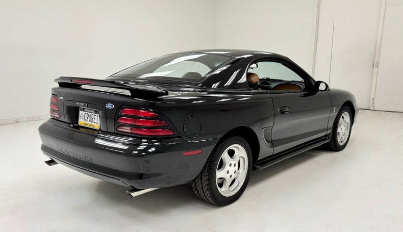1995 Ford Mustang 11
