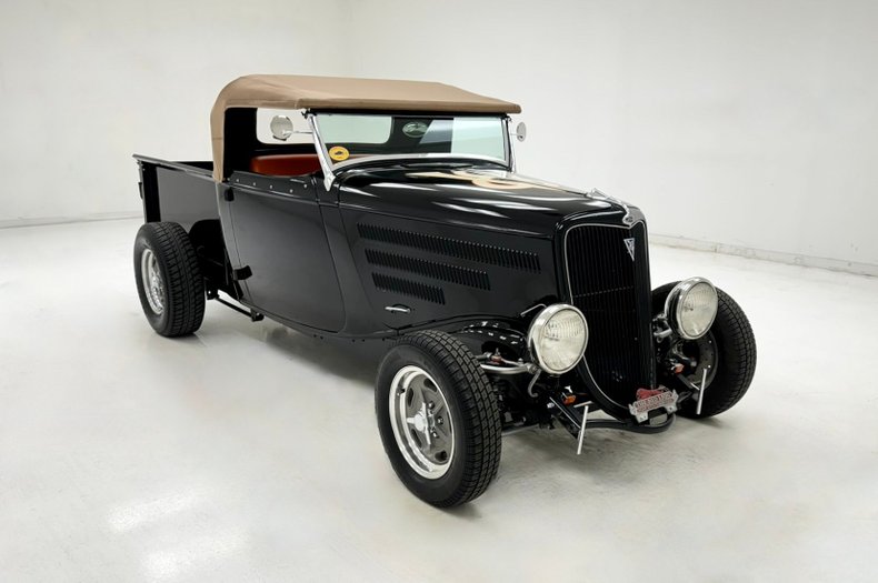 1934 Ford Roadster 7