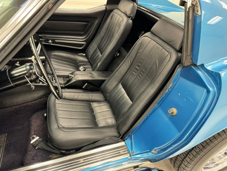 1969 Chevrolet Corvette 41