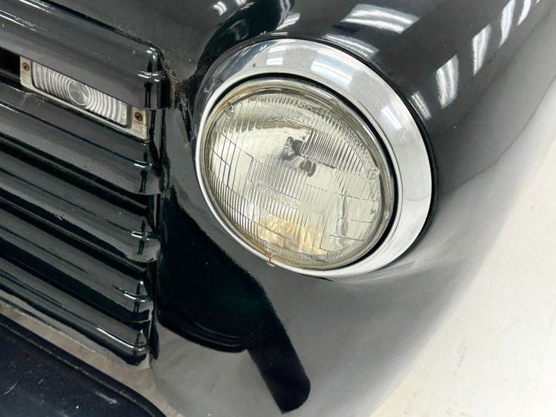 1948 Chevrolet 3600 10