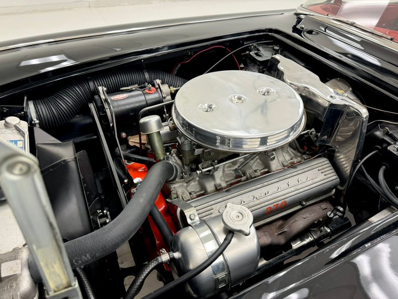 1961 Chevrolet Corvette 27
