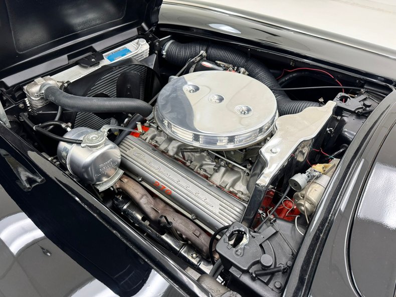 1961 Chevrolet Corvette 28