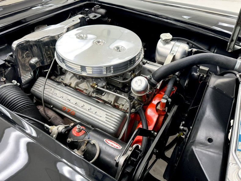 1961 Chevrolet Corvette 26