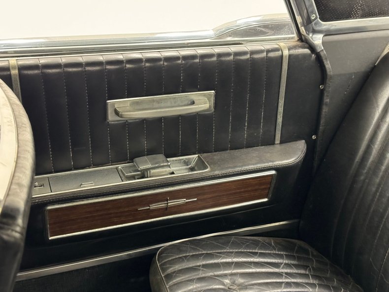 1964 Lincoln Continental 40