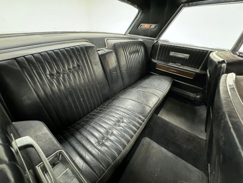 1964 Lincoln Continental 46