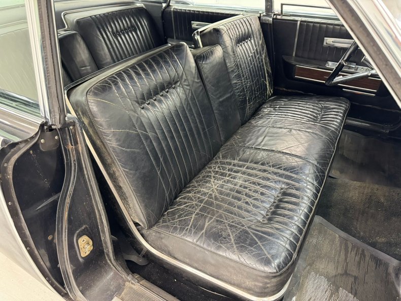 1964 Lincoln Continental 44
