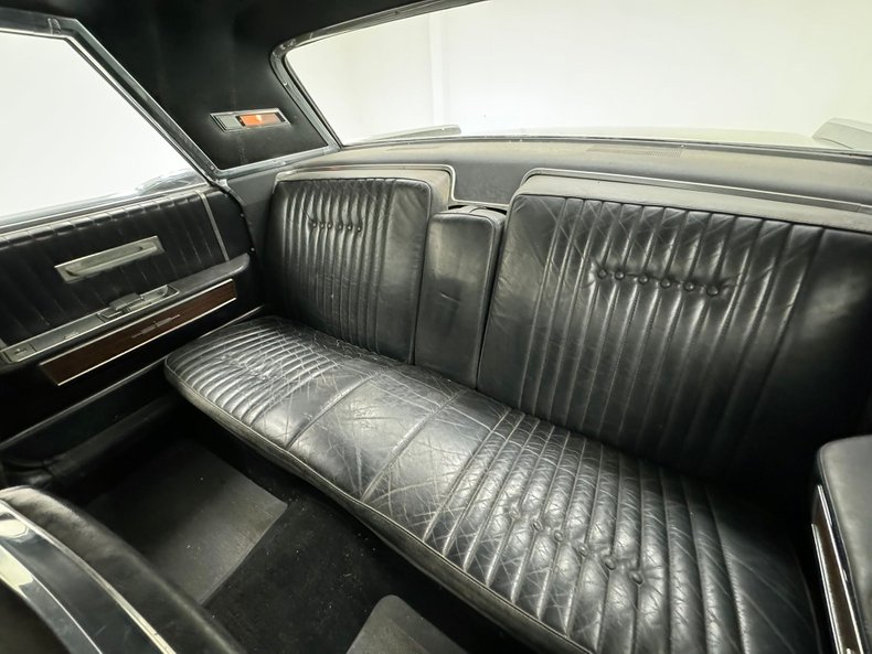 1964 Lincoln Continental 43
