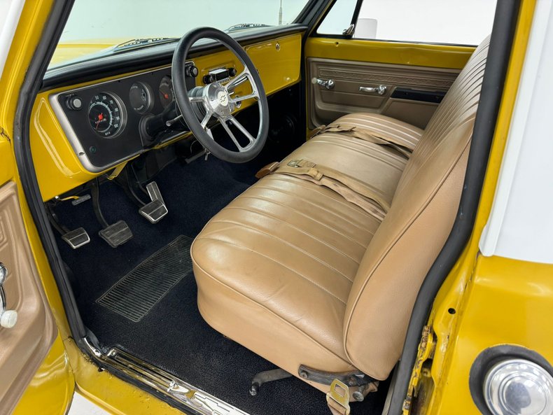 1972 Chevrolet C10 38