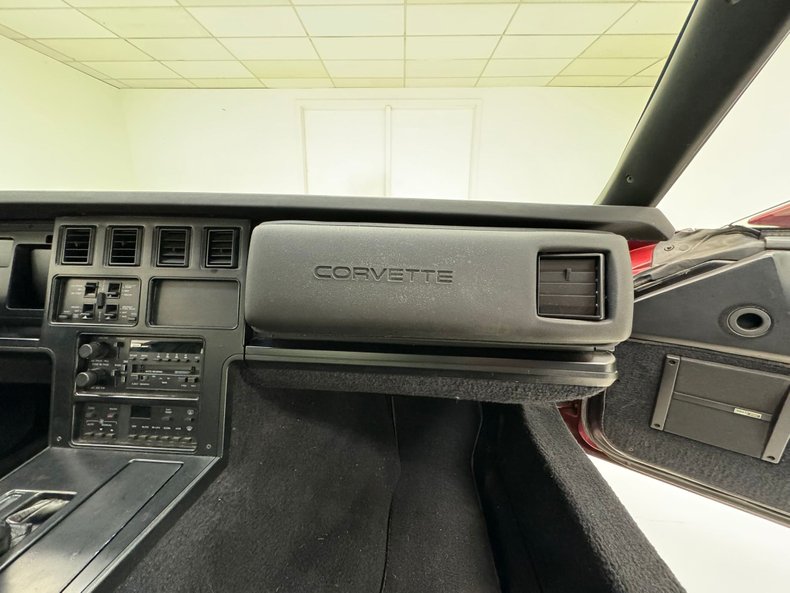 1988 Chevrolet Corvette 39