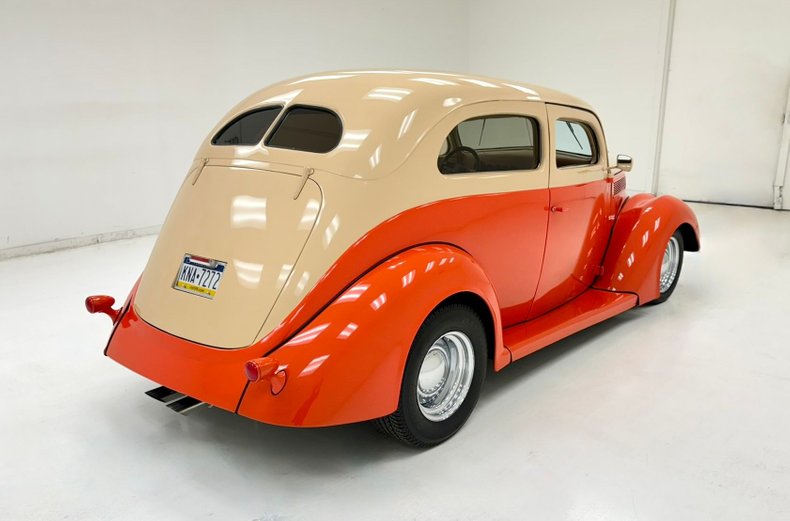 1937 Ford Deluxe 5