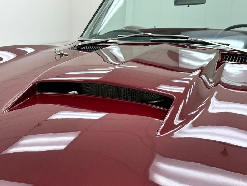 1965 Chevrolet Corvette 13