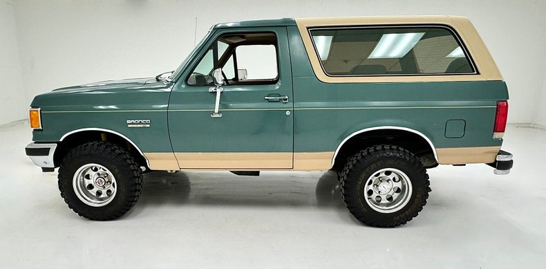 1990 Ford Bronco 2