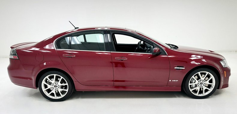 2009 Pontiac G8 6