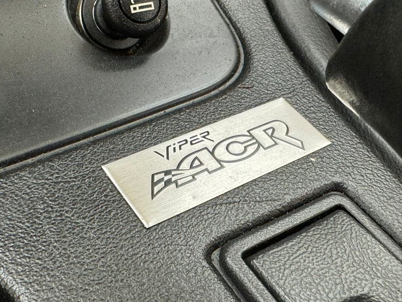 2002 Dodge Viper 47