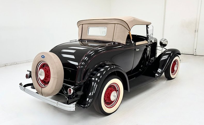 1932 Ford Model B 6