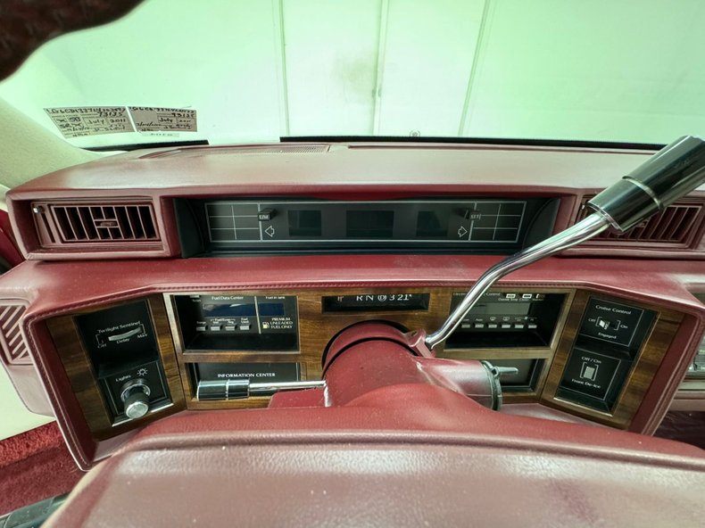 1990 Cadillac Coupe DeVille 45