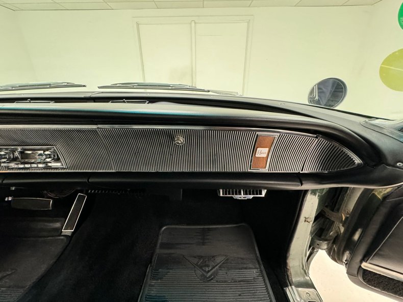 1964 Chrysler Imperial 54