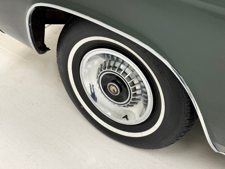 1964 Chrysler Imperial 12