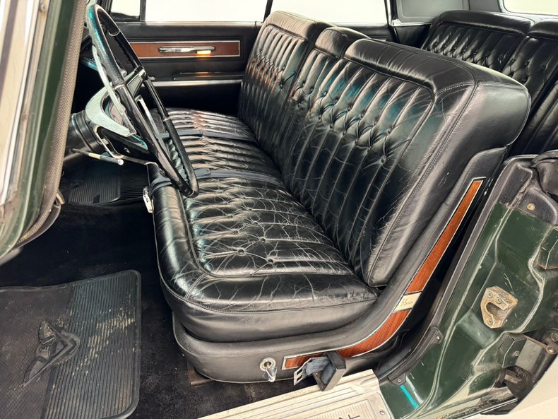1964 Chrysler Imperial 40
