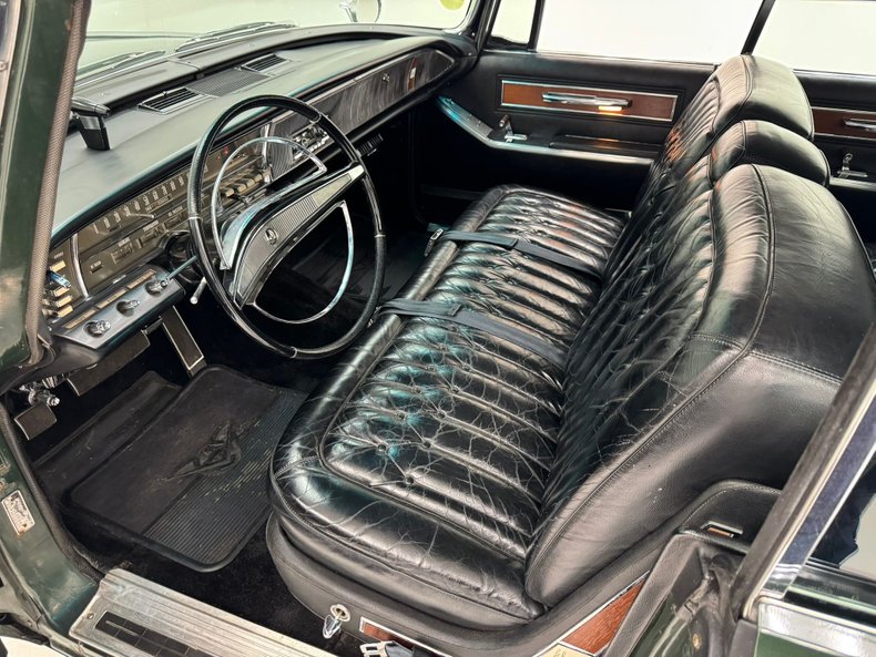 1964 Chrysler Imperial 41