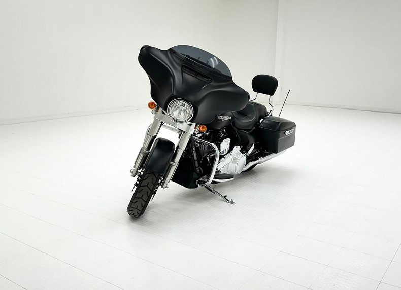 2020 Harley Davidson FLHX 1