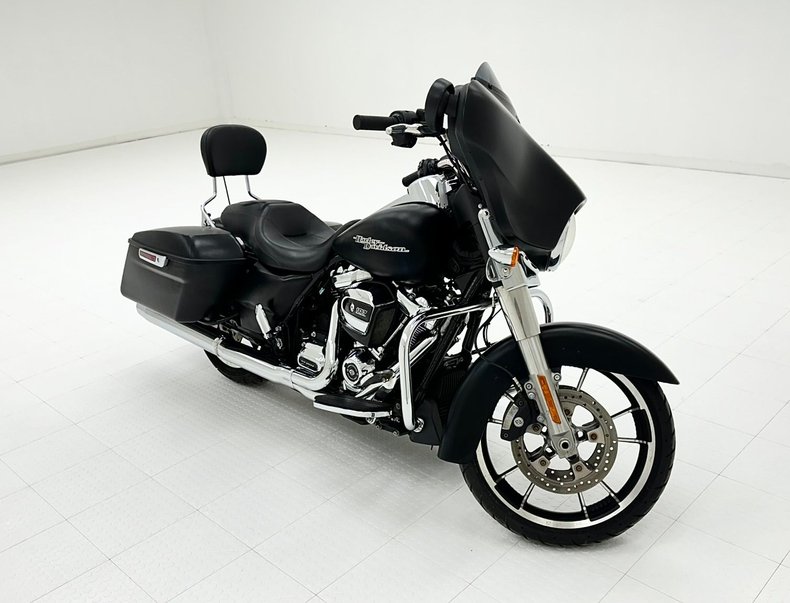 2020 Harley Davidson FLHX 7