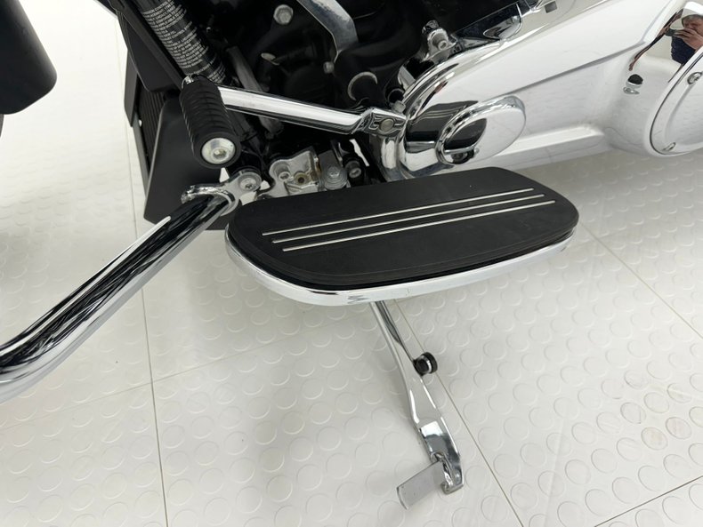 2020 Harley Davidson FLHX 11