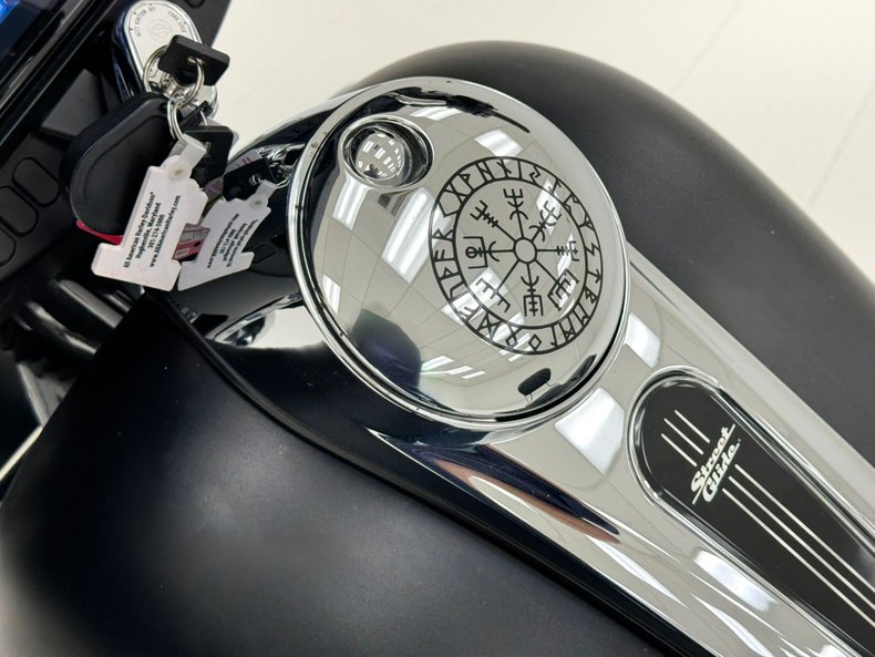 2020 Harley Davidson FLHX 30