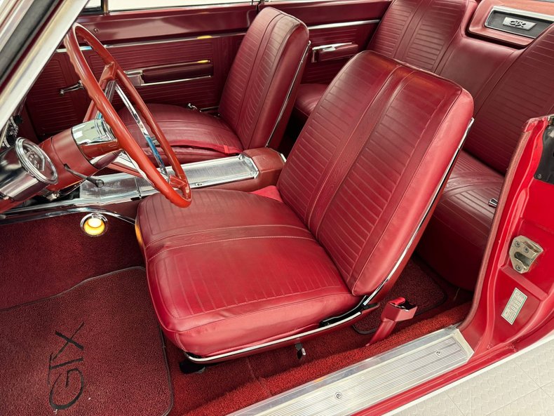 1967 Plymouth GTX 33