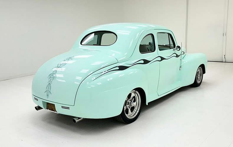 1948 Ford Deluxe 5