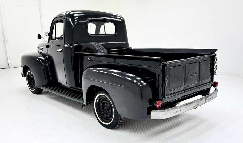 1949 Ford F1 3