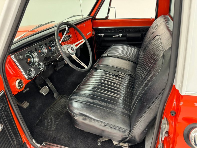 1969 Chevrolet C10 31